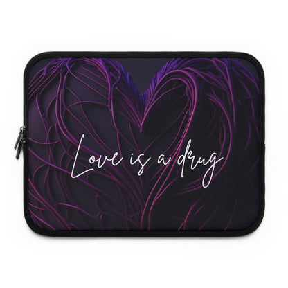 TE NOTE Laptop Sleeve – “Love Is a Drug”